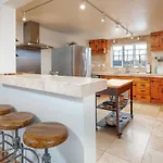 Holiday home Casa Del Mar- King Bed - Patio -railyard - 3br Santa Fe