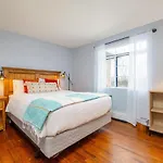 Casa Del Mar- King Bed - Patio -railyard - 3br Holiday home Santa Fe