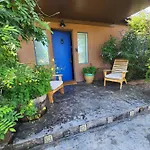 Casa Del Mar- King Bed - Patio -Railyard - 3Br